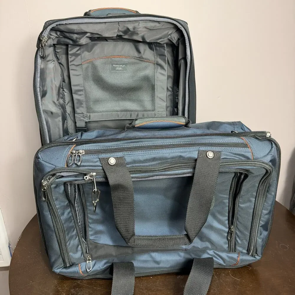 Briggs & Riley Transcend 23” Upright Rolling Duffle Luggage Blue TDUD526 $399